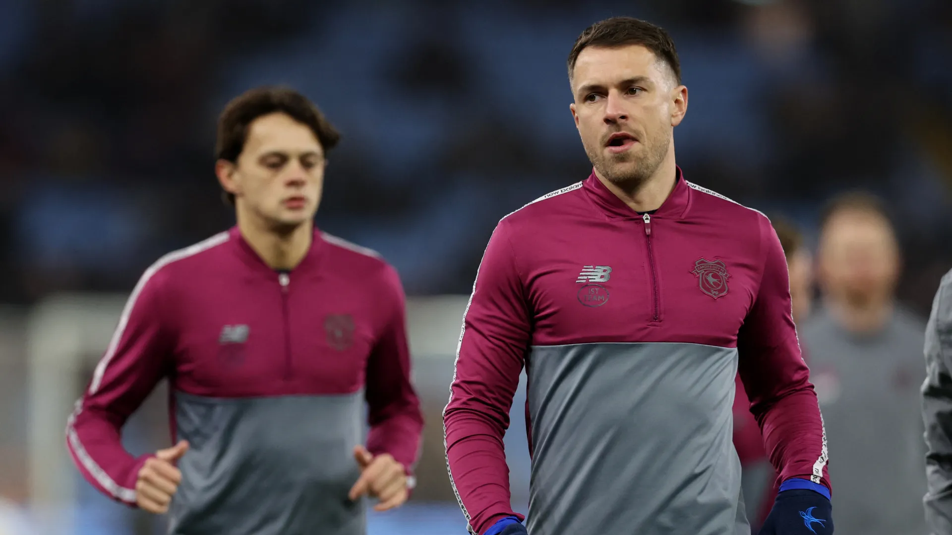 Aaron Ramsey thất vọng sau khi Cardiff City xuống hạng Championship