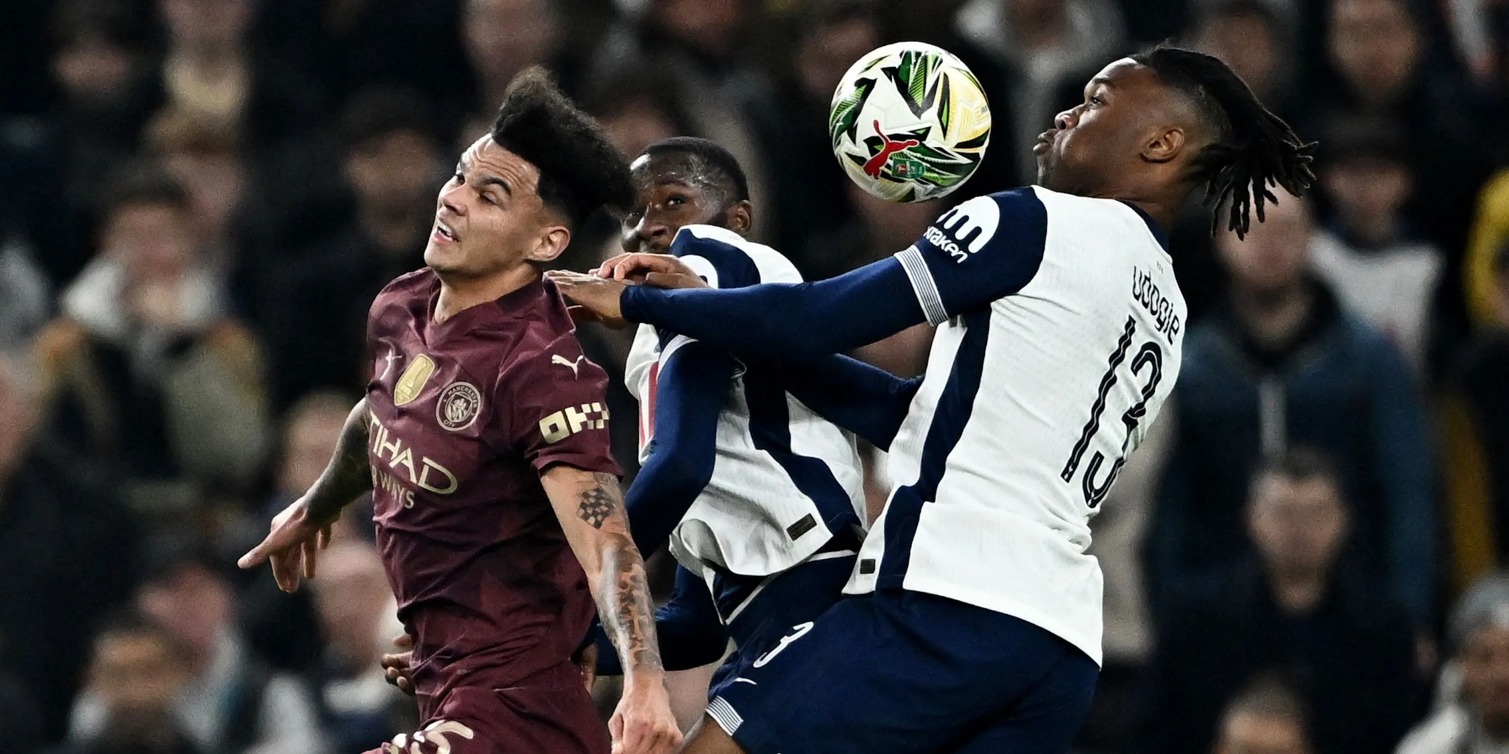 Hành động trên sân của các cầu thủ Tottenham Hotspur