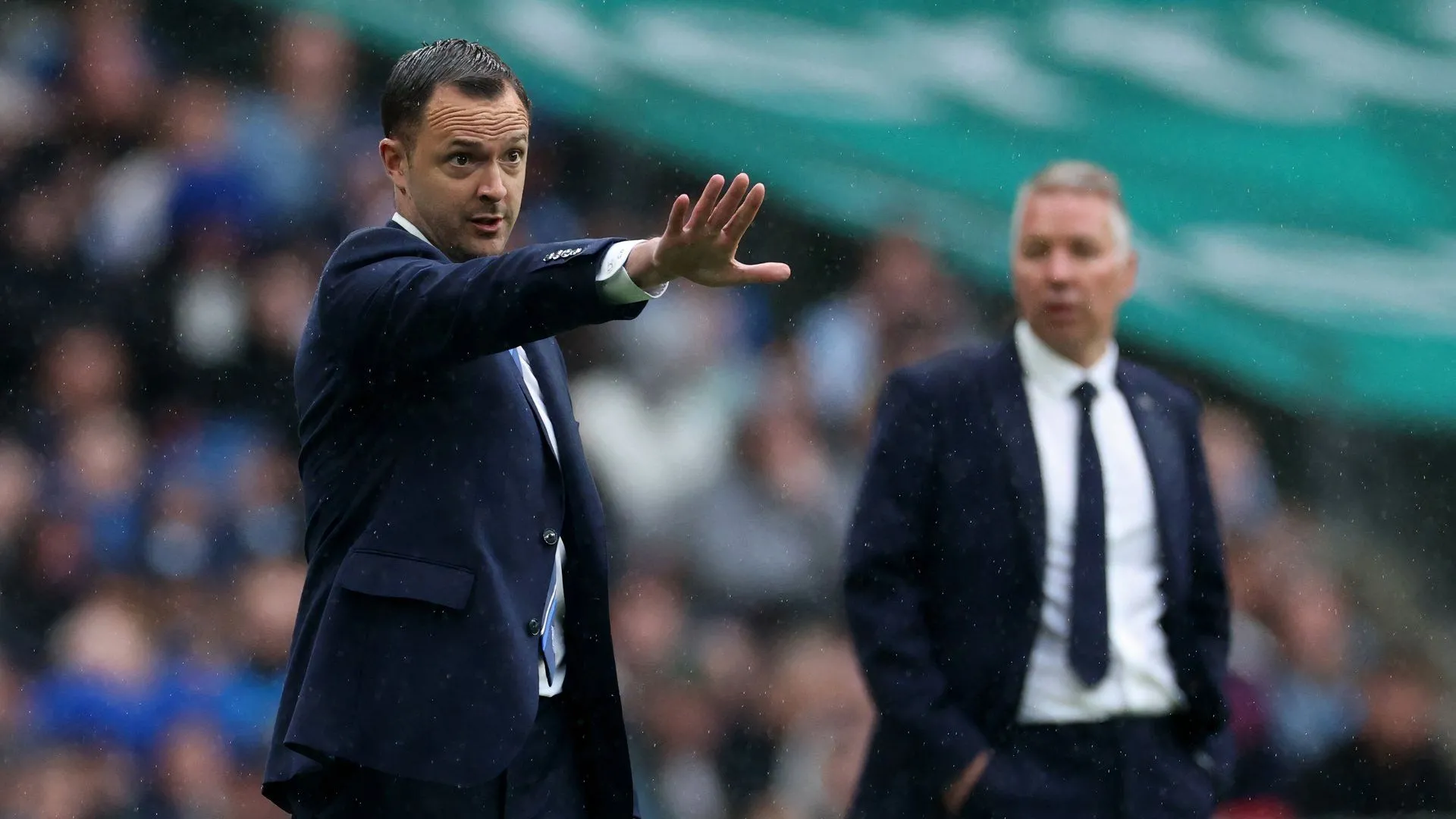 HLV Chris Davies dẫn dắt Birmingham City hướng tới mùa giải mới