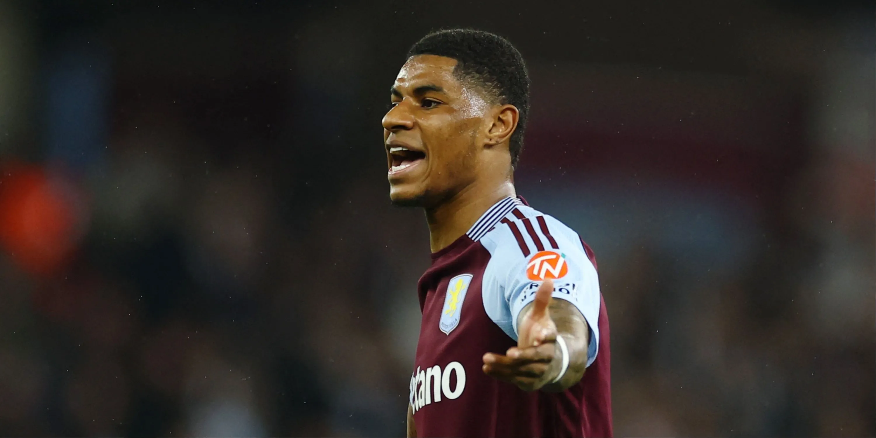 Marcus Rashford trong màu áo Aston Villa mùa giải 2024/2025