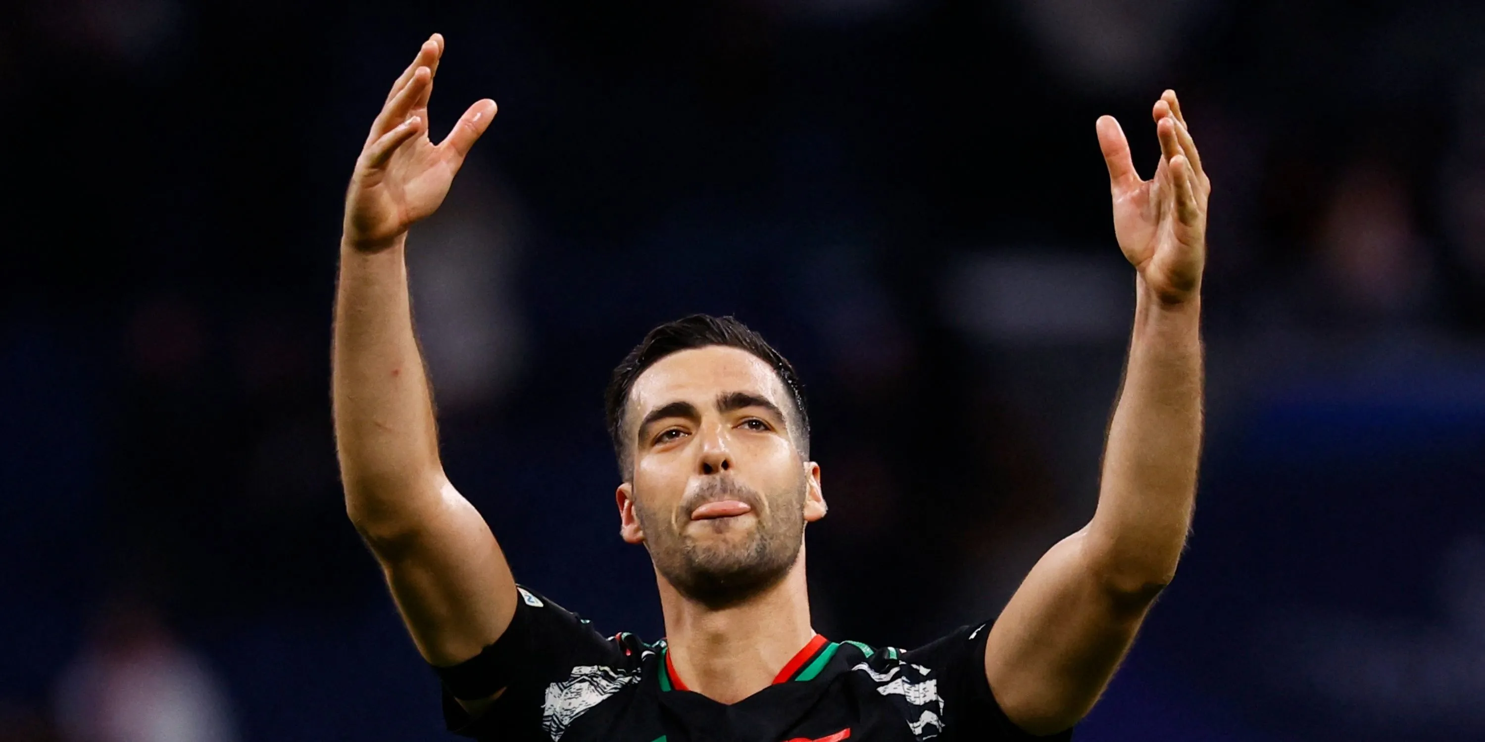 Mikel Merino trong vai trò tiền đạo bất đắc dĩ cho Arsenal mùa giải 2024/2025