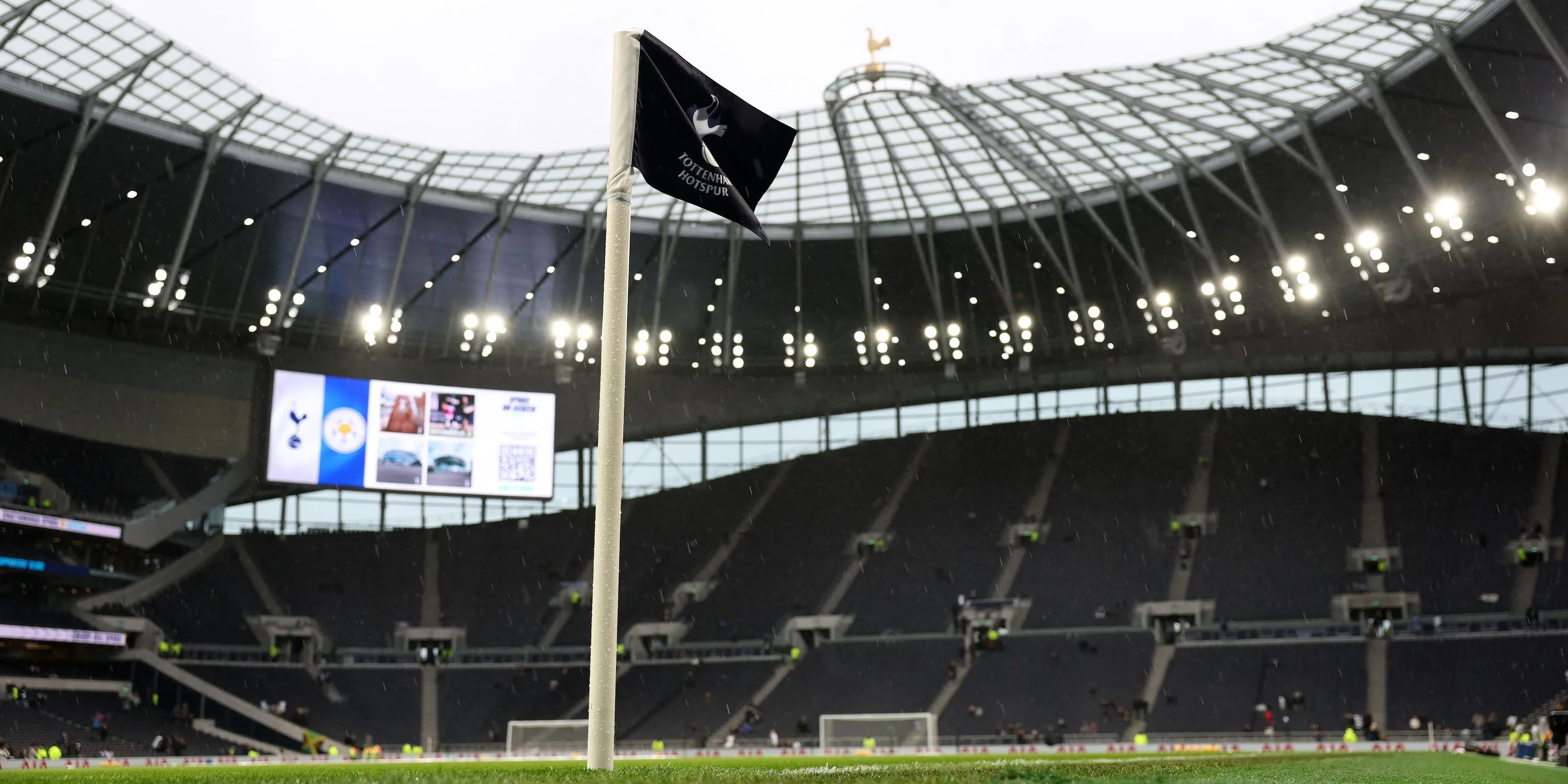 Sân vận động Tottenham Hotspur nơi diễn ra các trận đấu quan trọng của Spurs