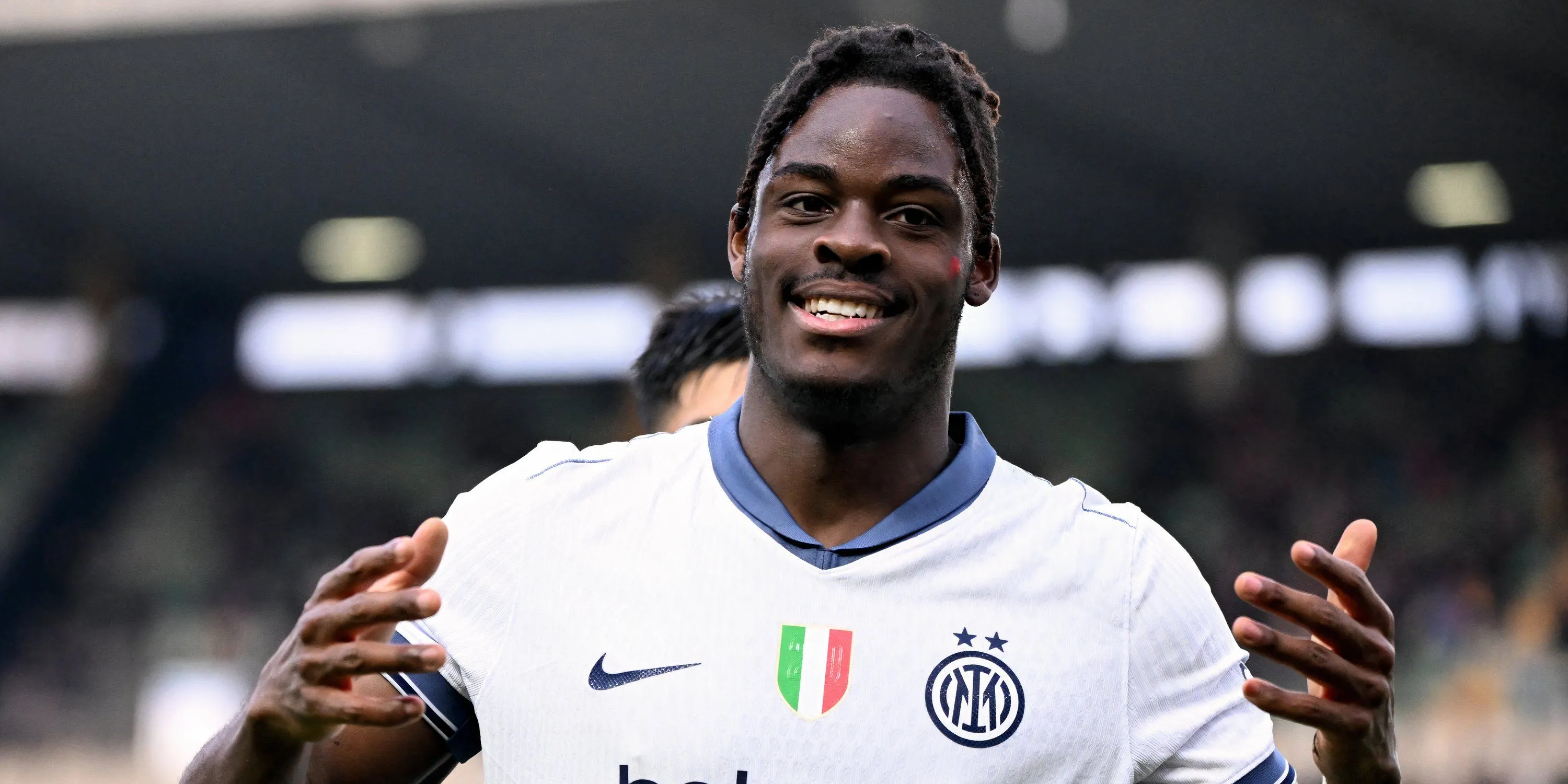 Yann Bisseck thể hiện sự mạnh mẽ trong màu áo Inter Milan tại Serie A