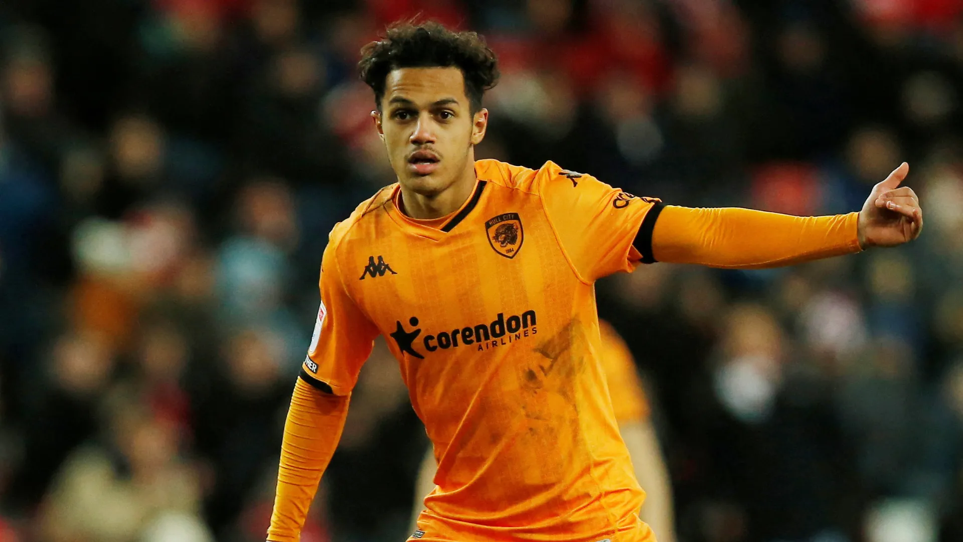 Fabio Carvalho thi đấu cho Hull City tại giải Championship, nơi anh gây ấn tượng