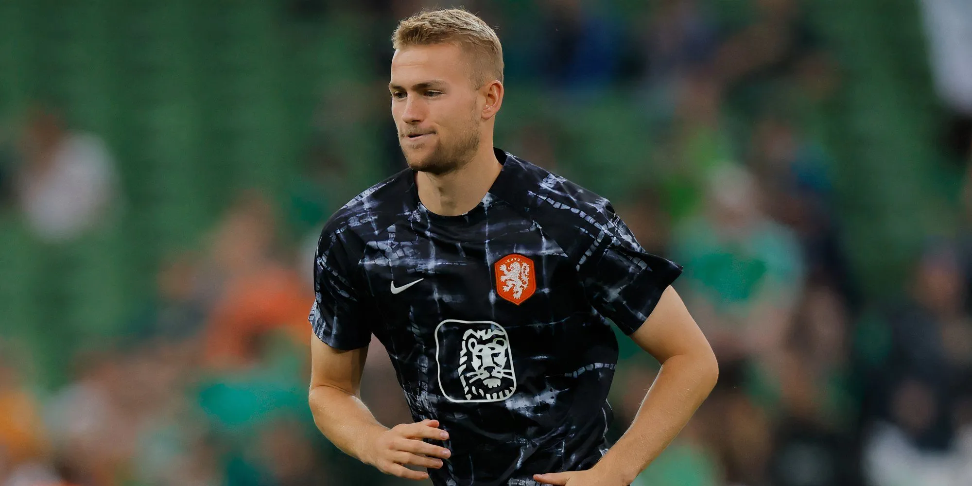 Matthijs De Ligt rời sân vì chấn thương trong trận Man Utd gặp Brentford