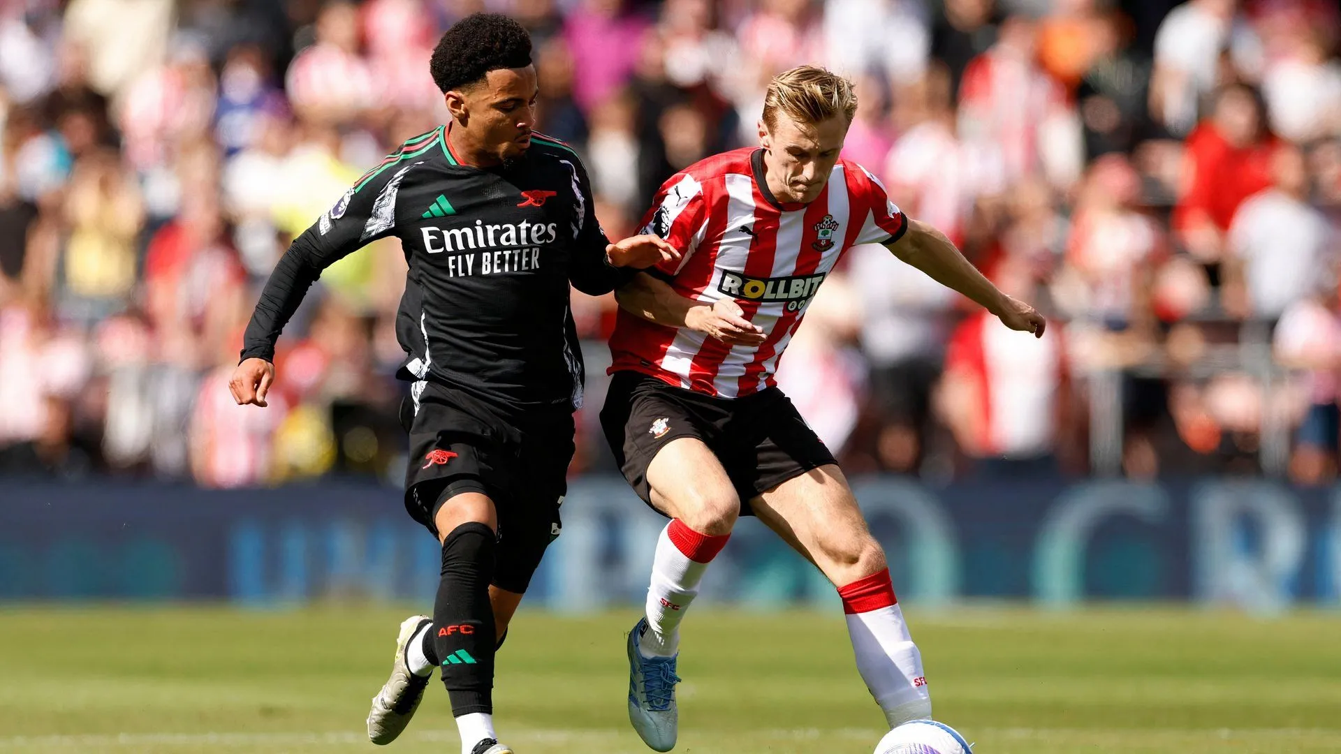 Flynn Downes - cầu thủ quan trọng của Southampton mùa giải tới