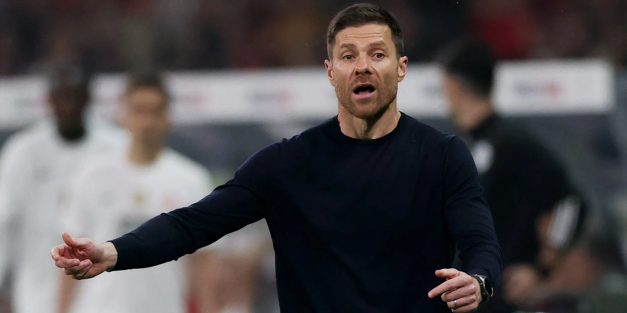 HLV Xabi Alonso, người đưa Bayer Leverkusen vô địch Bundesliga và gia nhập Real Madrid.