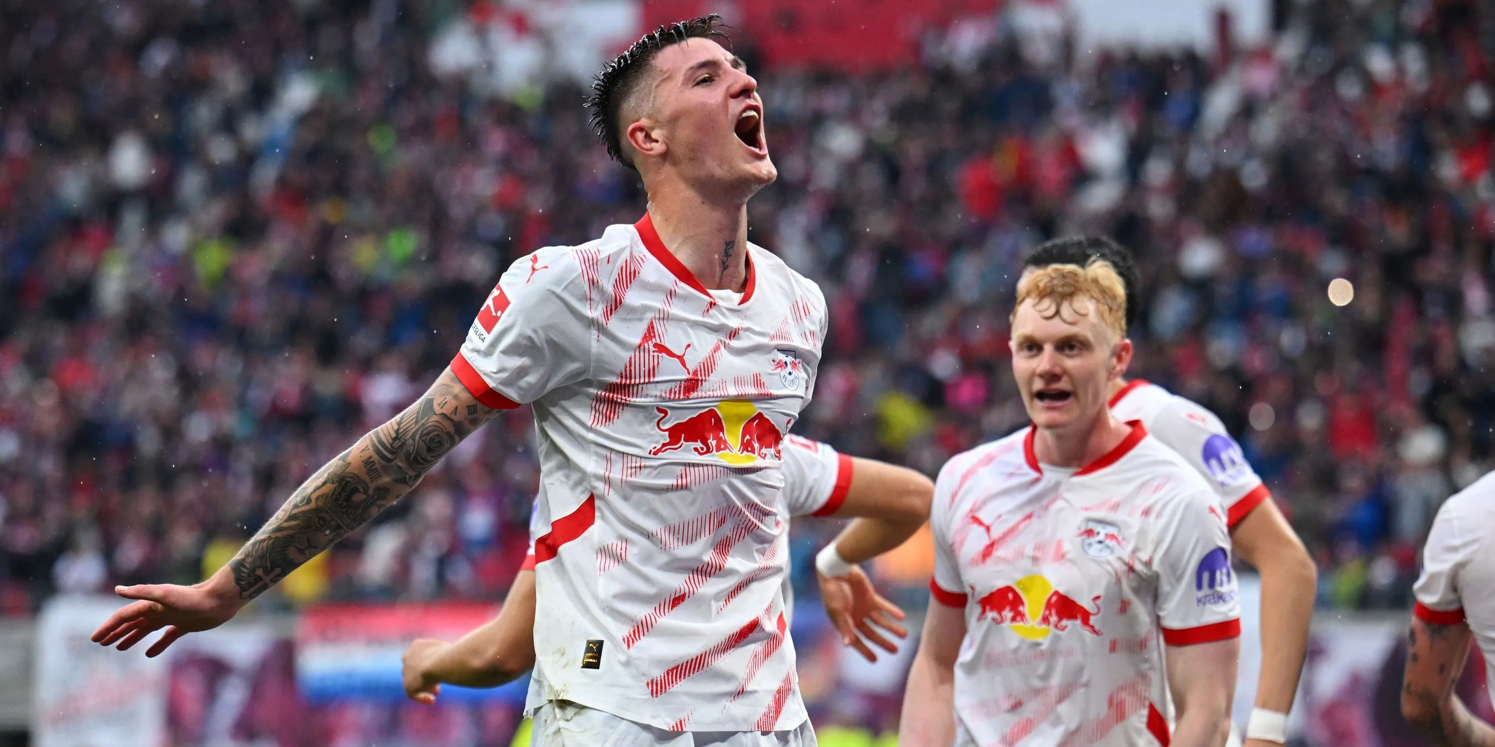 Benjamin Sesko của RB Leipzig ăn mừng bàn thắng