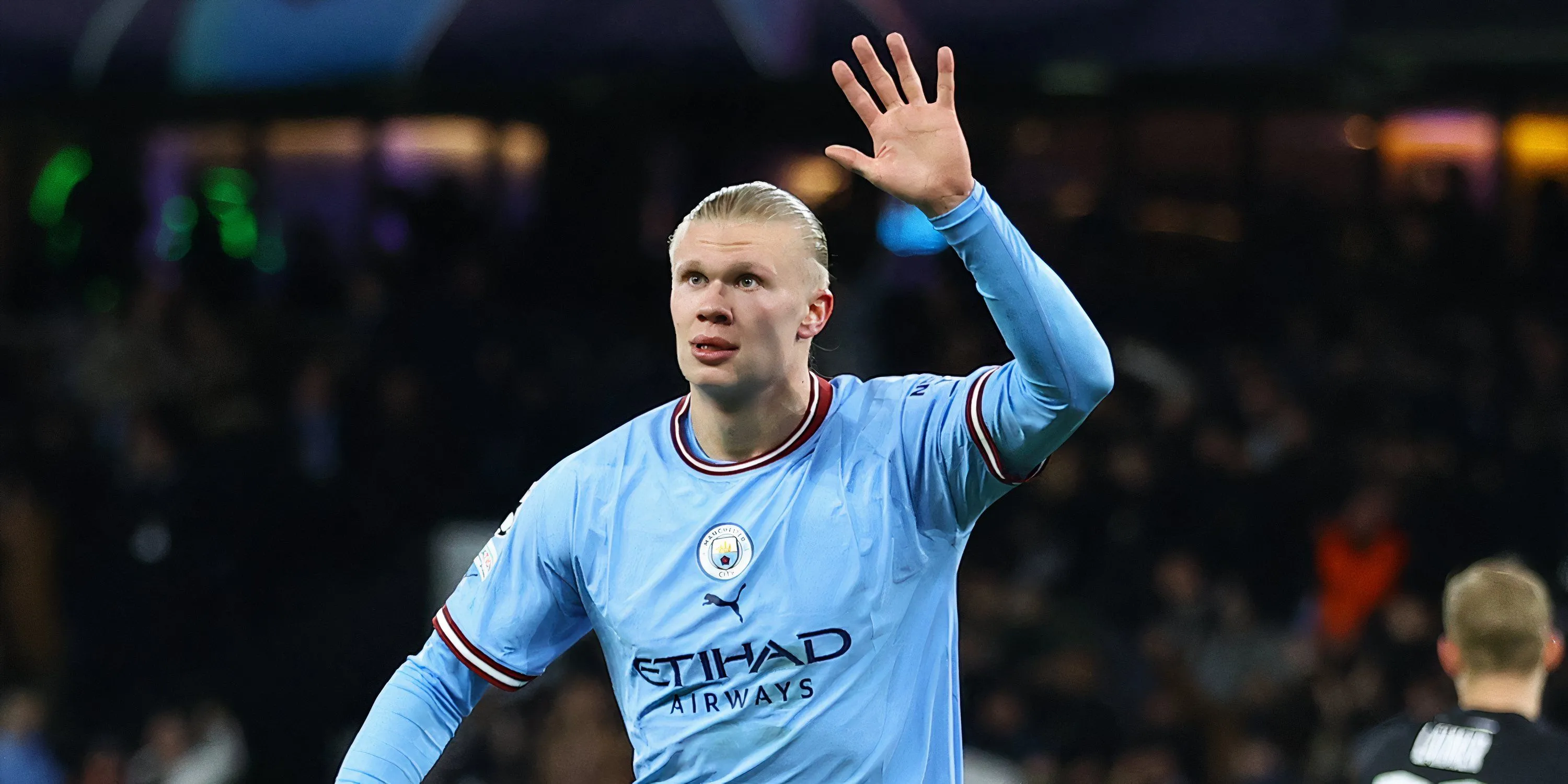 Erling Haaland trong màu áo Manchester City thi đấu tại Champions League