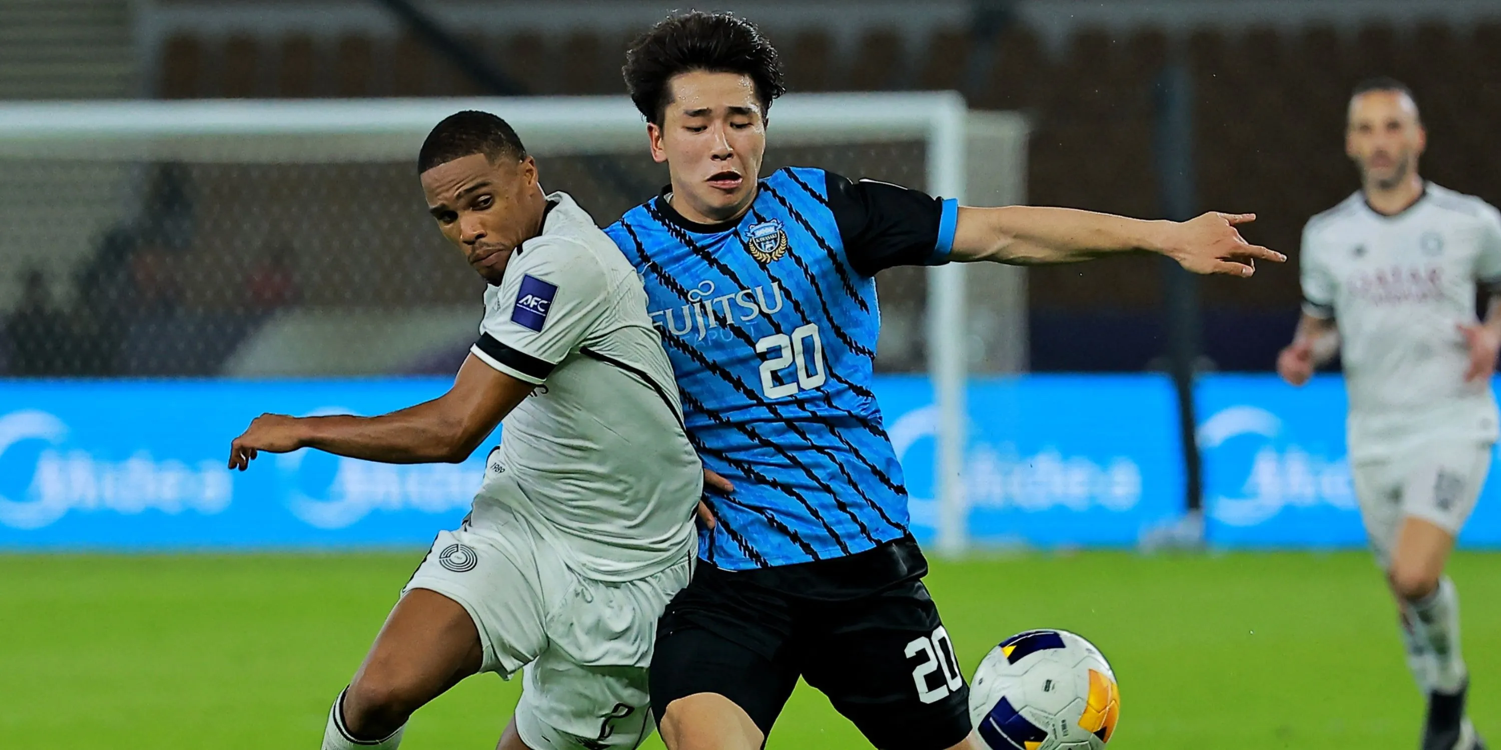 Shin Yamada trong màu áo Kawasaki Frontale tại J1 League, cầu thủ đang là mục tiêu chuyển nhượng của Celtic.