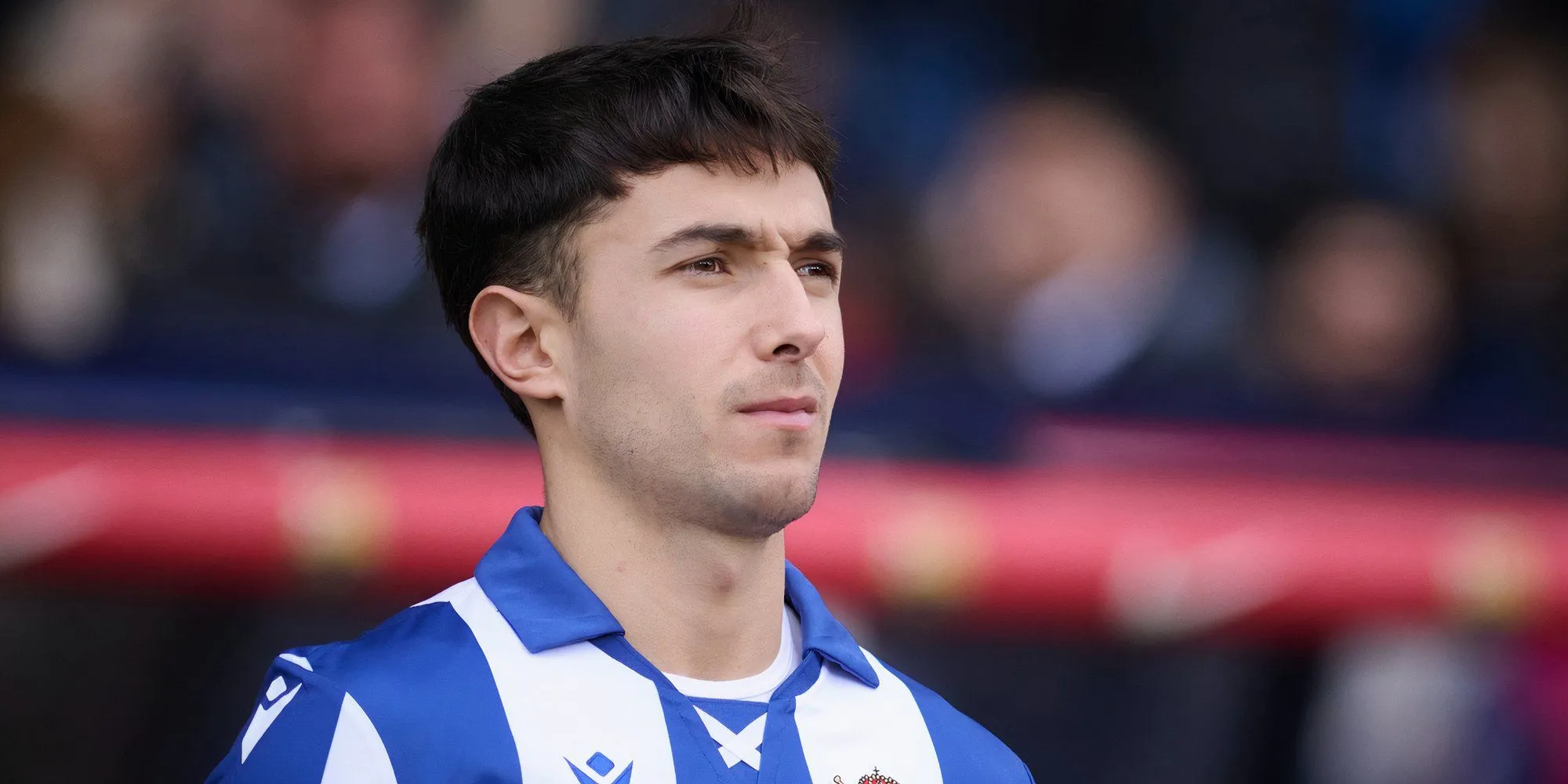 Tiền vệ Martin Zubimendi trong màu áo Arsenal mới sau khi hoàn tất chuyển nhượng từ Real Sociedad