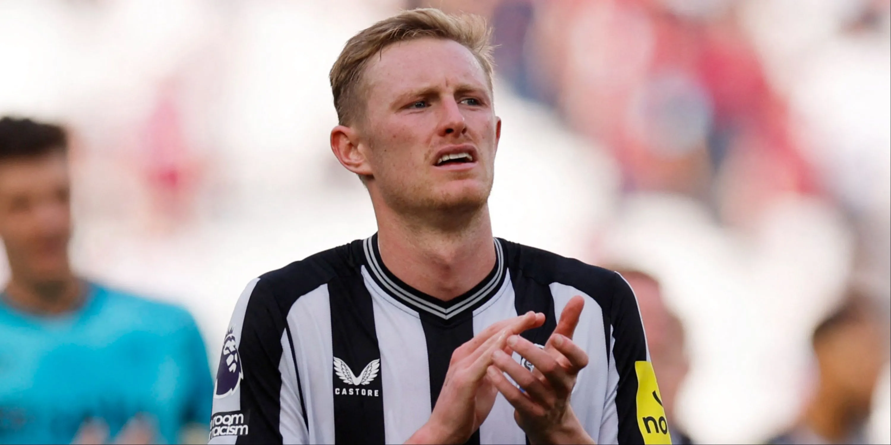 Tiền vệ Sean Longstaff của Newcastle United
