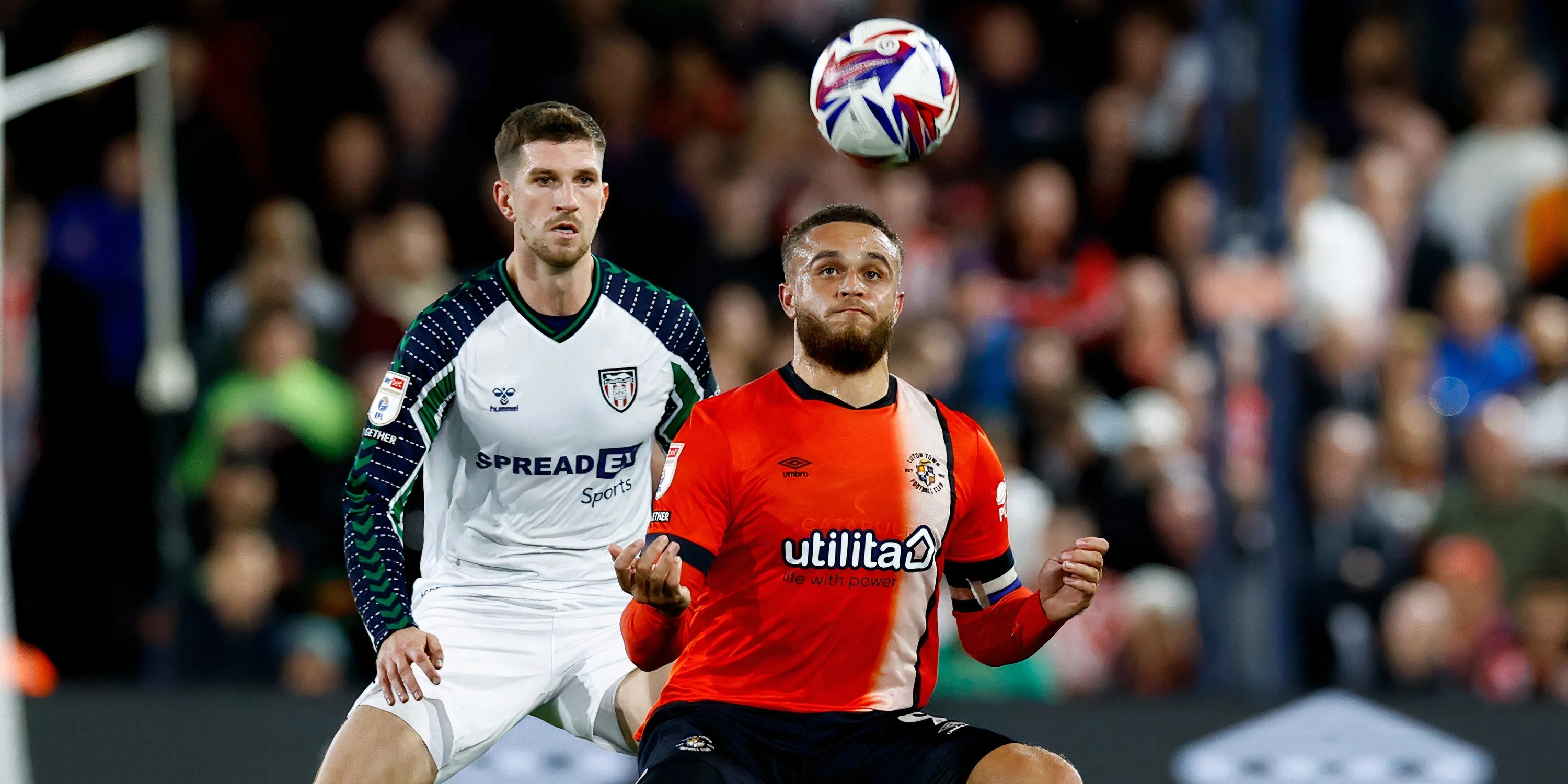 Trung vệ Chris Mepham trong màu áo Sunderland
