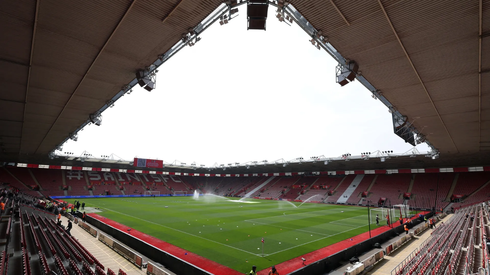 Dự đoán giá trị chuyển nhượng của CLB Southampton theo phân tích của AI