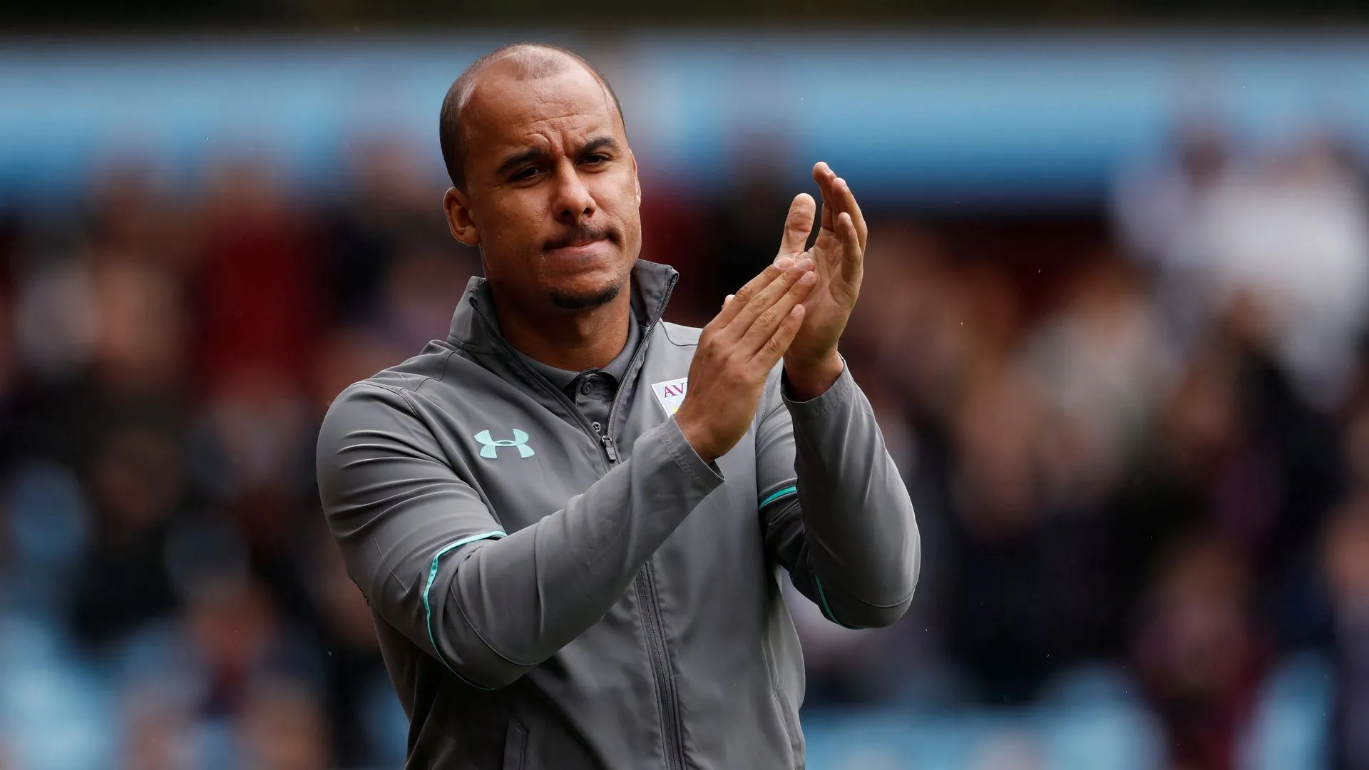 Gabriel Agbonlahor trong màu áo Aston Villa, biểu tượng CLB