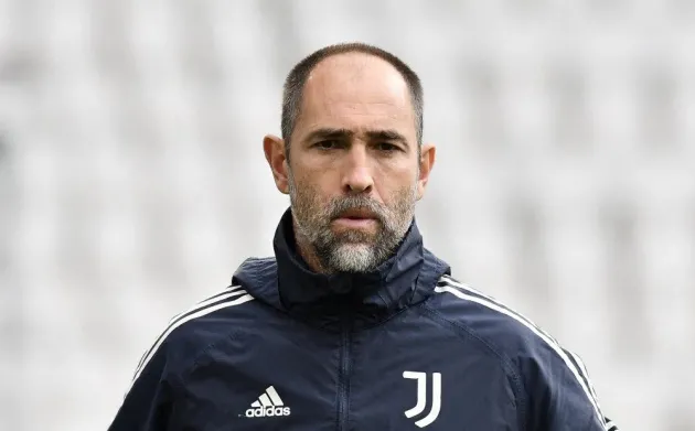 HLV Igor Tudor trong buổi họp báo trước khi bị Juventus sa thải, khoảnh khắc gây tranh cãi trong mùa giải bết bát của Bianconeri.