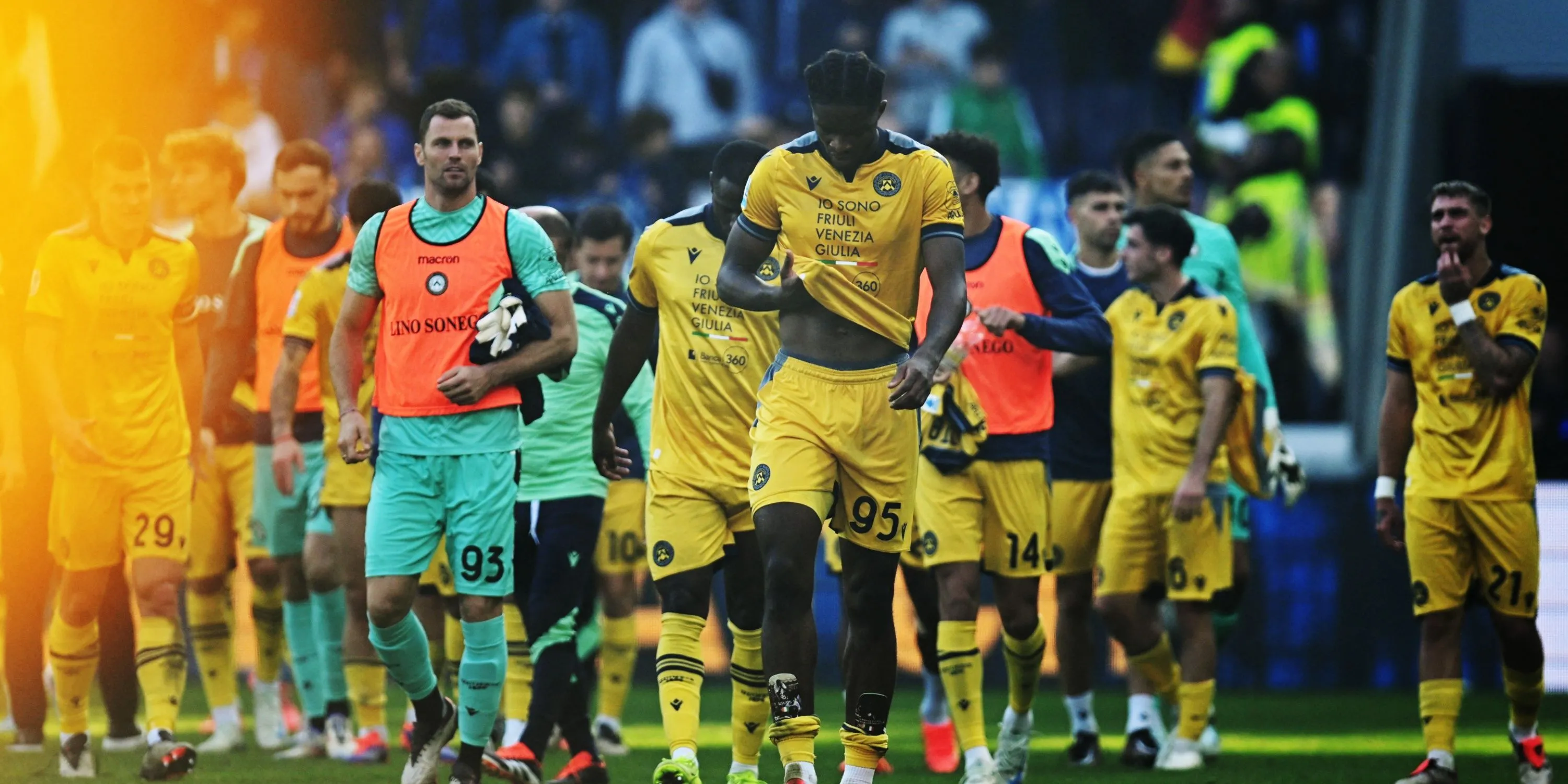 Isaak Touré, trung vệ cao 2.06m của Lorient từng tỏa sáng ở Serie A trong màu áo Udinese trước khi chấn thương