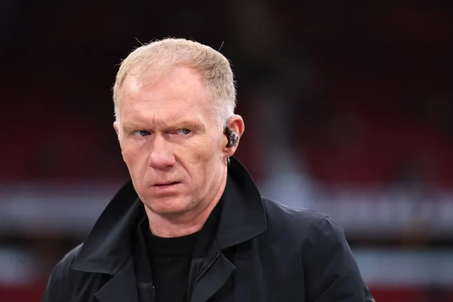 Paul Scholes đưa ra nhận định về Liverpool đang sa sút và áp lực lên Milos Kerkez