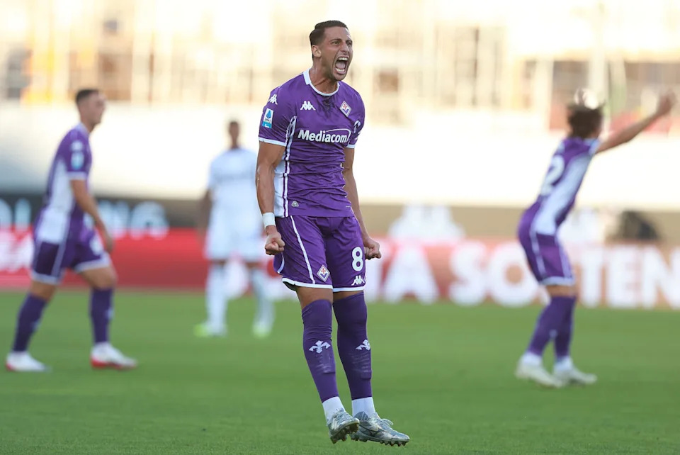 Rolando Mandragora gia hạn hợp đồng với Fiorentina đến năm 2028 12 Rolando Mandragora gia hạn hợp đồng với Fiorentina đến năm 2028