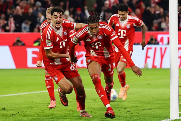 Sự tự tin và kỷ luật chiến thuật giúp Bayern áp đảo đối thủ