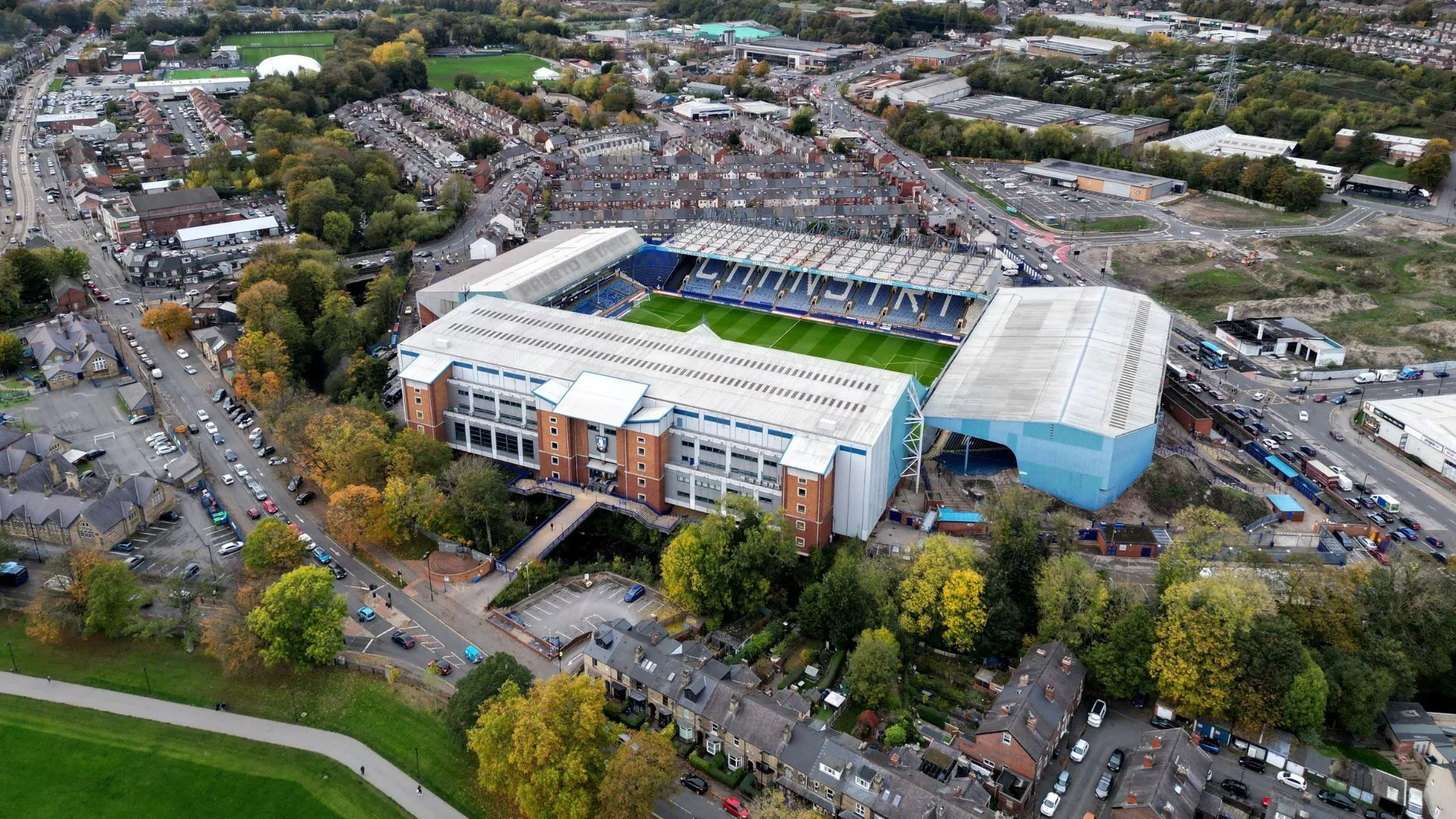 Toàn cảnh Hillsborough nhìn từ trên cao trong ngày diễn ra trận đấu của Sheffield Wednesday