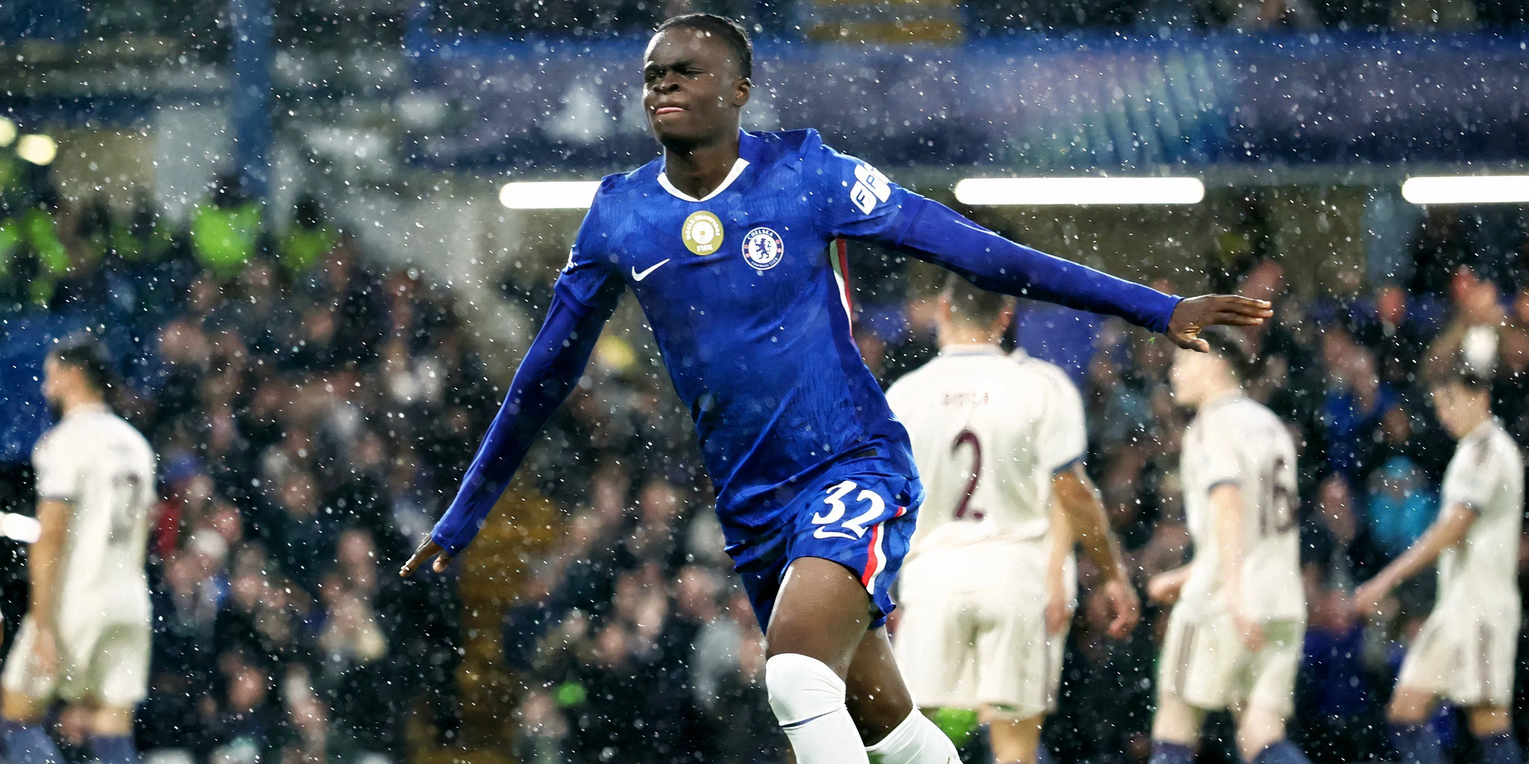 Chelsea khi thiếu Cole Palmer: Tyrique George và Estevao nổi bật 14 Tyrique George ăn mừng bàn thắng đầu tiên ở Champions League