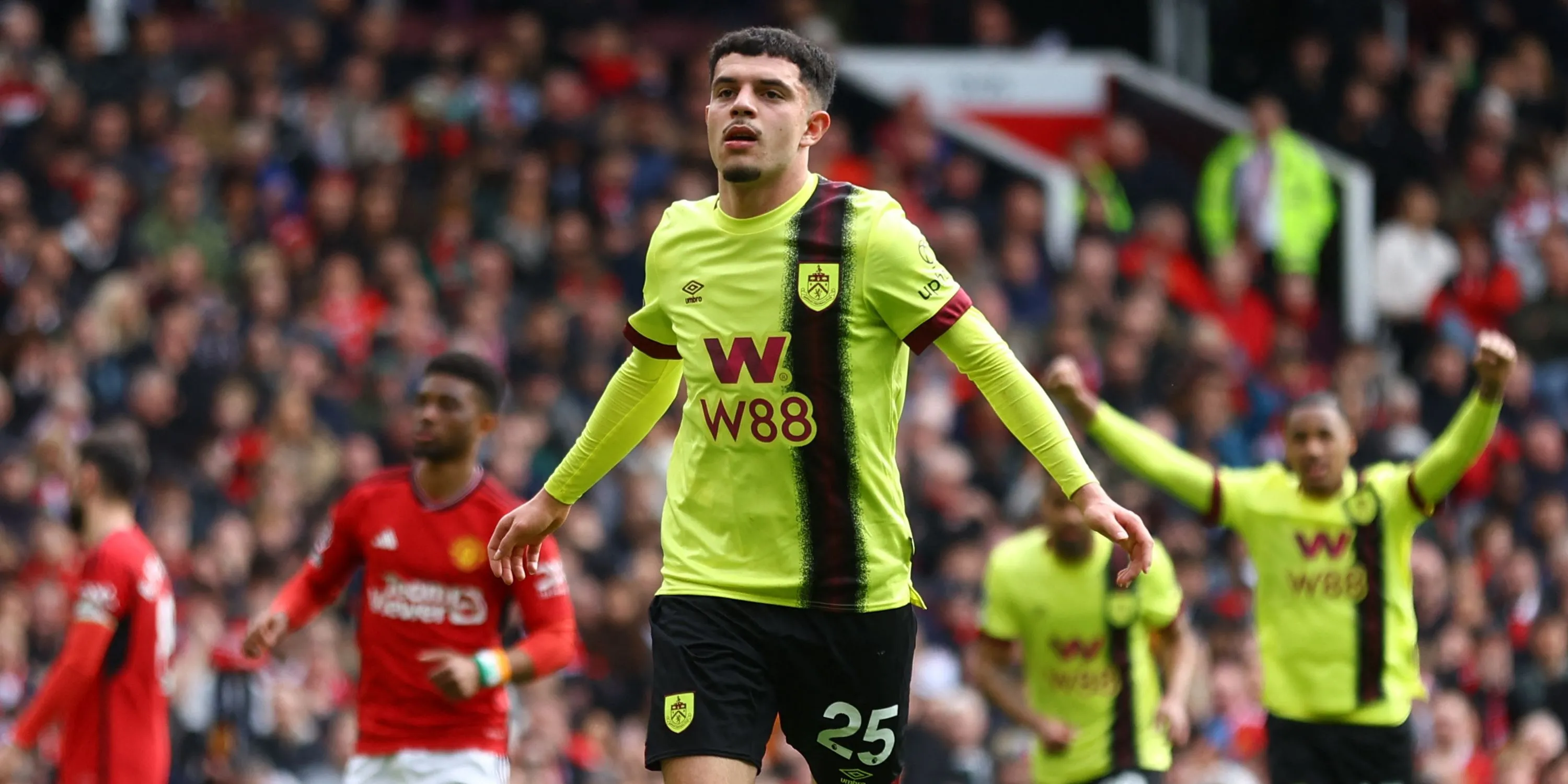 Zeki Amdouni của Burnley, mô tả chấn thương ACL và ảnh hưởng lên đội bóng