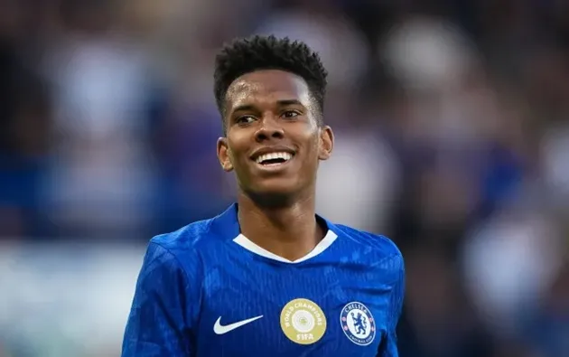 Estevao được so sánh với Yamal