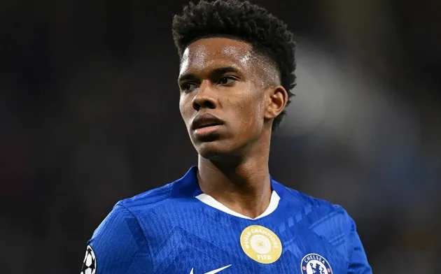 Estevao thi đấu ngày càng tiến bộ.